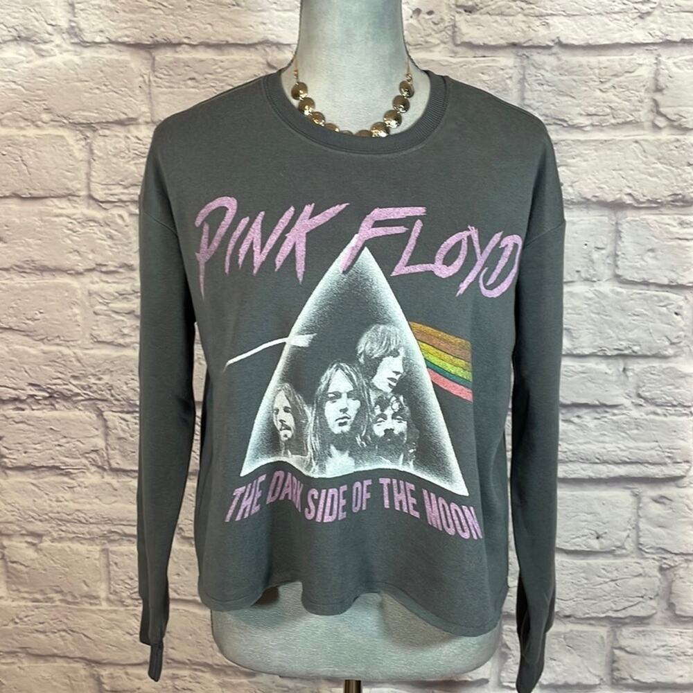 NWT Pink Floyd licensed sweatshirt